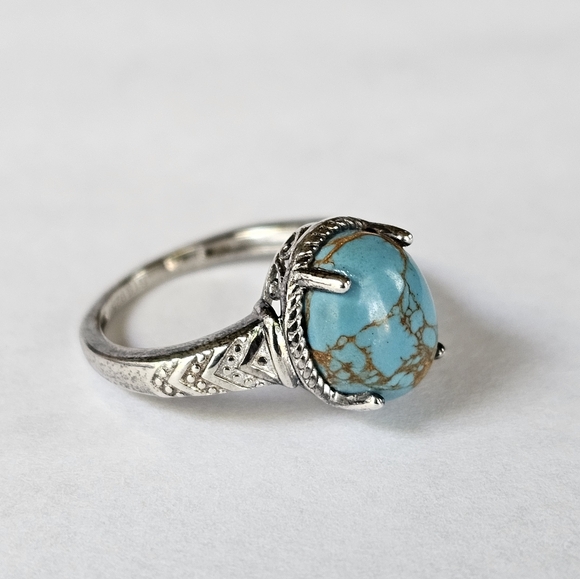 Genuine Turquoise Ring in Platinum over Sterling Silver Sz 5! - Picture 5 of 7